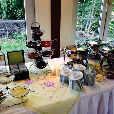Hotel & Restaurant Zur Spreewaelderin Golßen