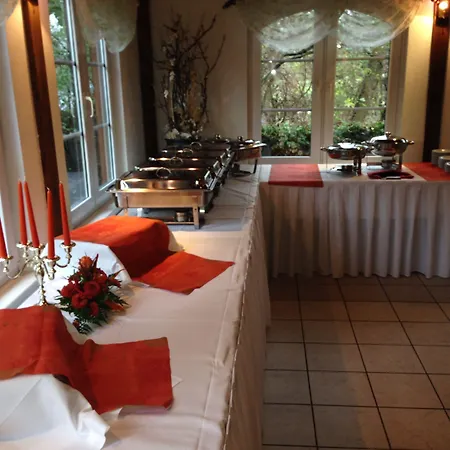 Hotel & Restaurant Zur Spreewaelderin 3*