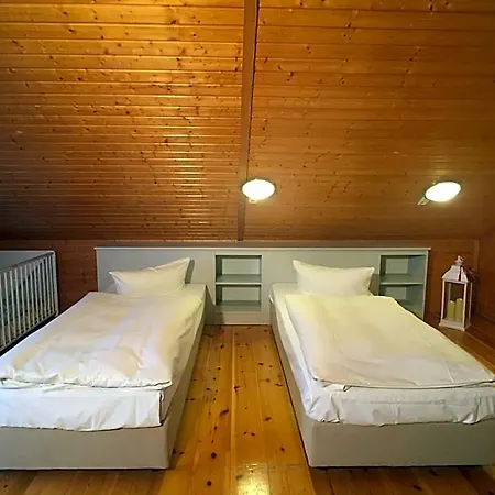 & Restaurant Zur Spreewaelderin Hotel Golssen