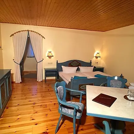 & Restaurant Zur Spreewaelderin 3*