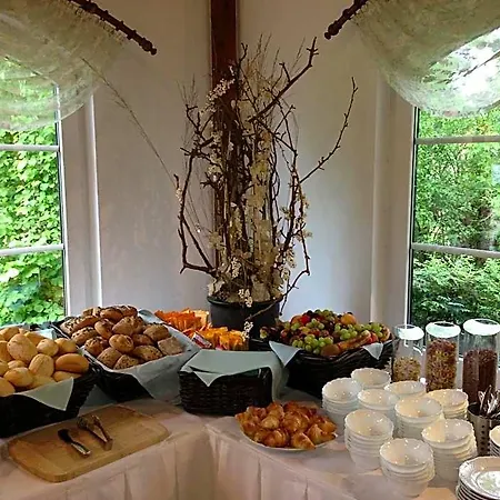 & Restaurant Zur Spreewaelderin Hotel Golssen