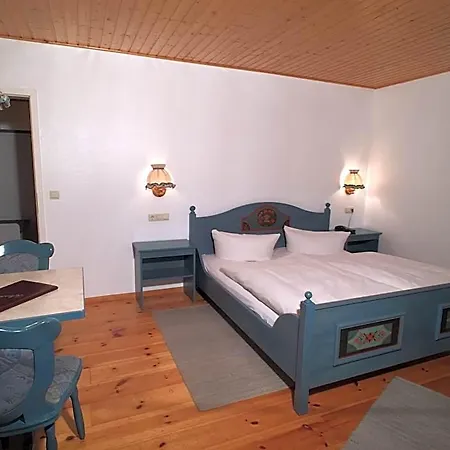 Hotel & Restaurant Zur Spreewaelderin Golssen