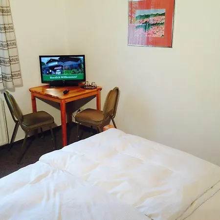 & Restaurant Zur Spreewaelderin 3* Golssen