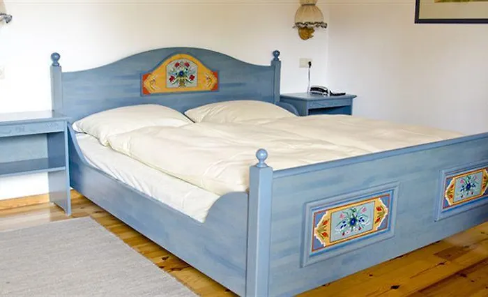 ホテル＆レストラン ツーア シュプレーヴァルデイン ホテル 3*